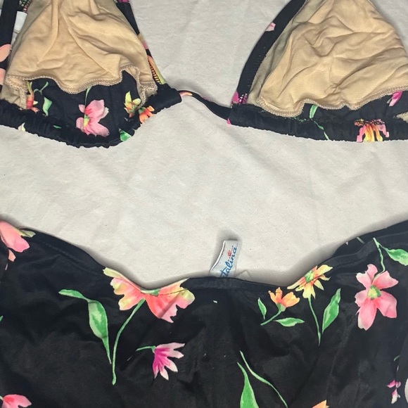 Floral Bikini Set - Picture 7 of 7